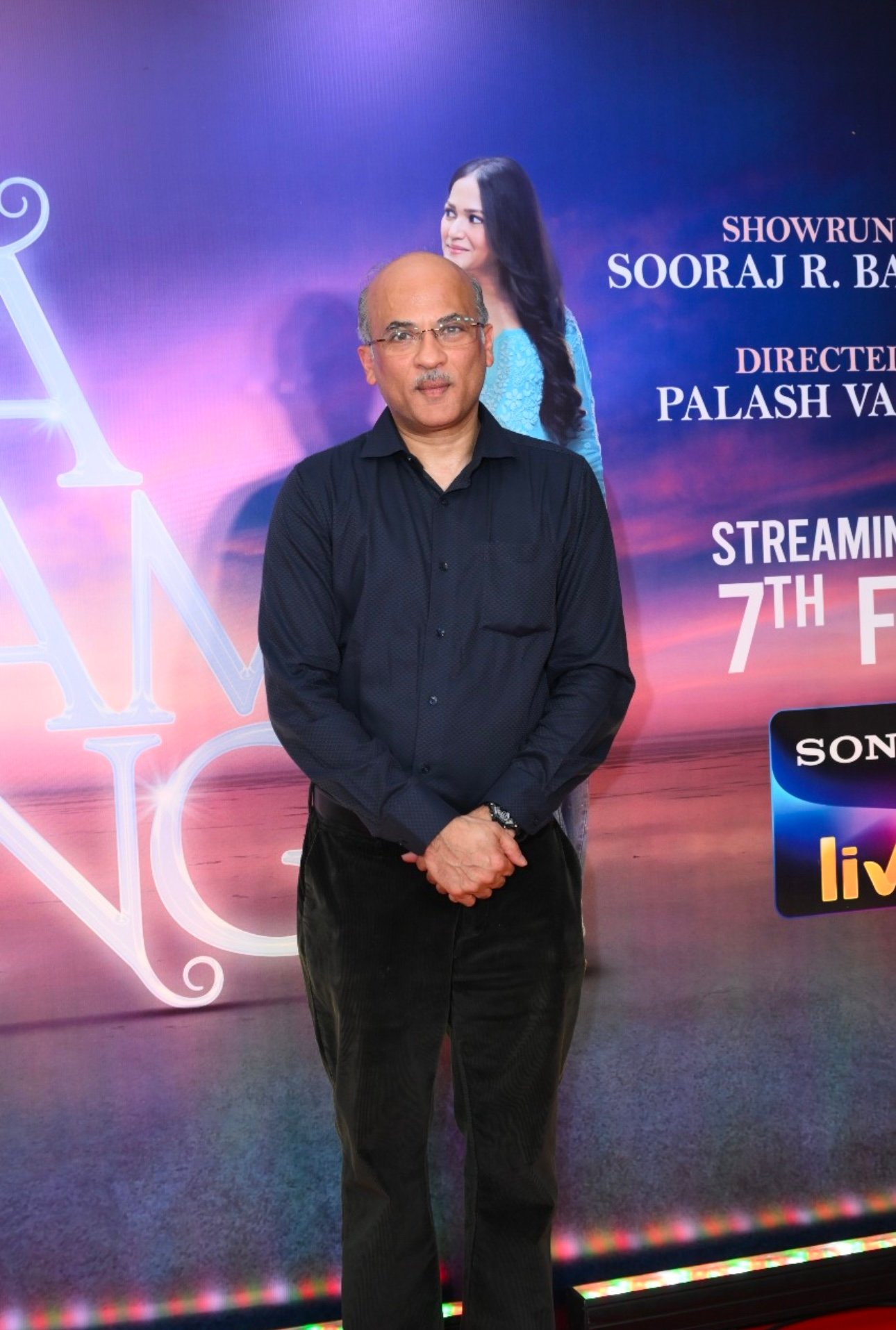  Sooraj Barjatya Brings Family Drama to OTT with 'Bada Naam Karenge'